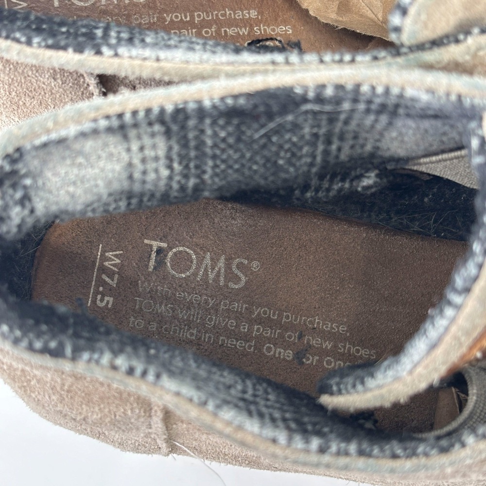 TOMS Desert Wedge Suede Ankle Booties Taupe Lace Up Womens Size 7.5 Boots - Picture 6 of 7